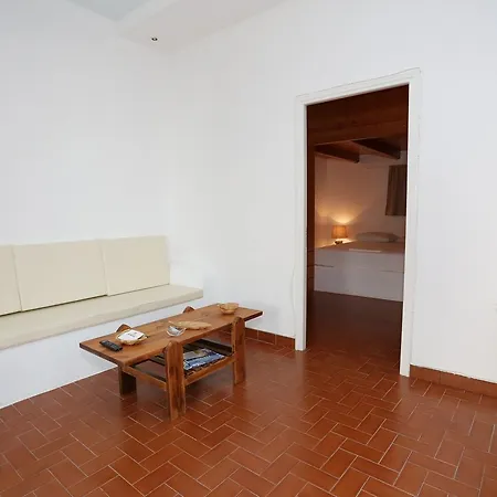 Artemis 3* Romanos (Messenia)