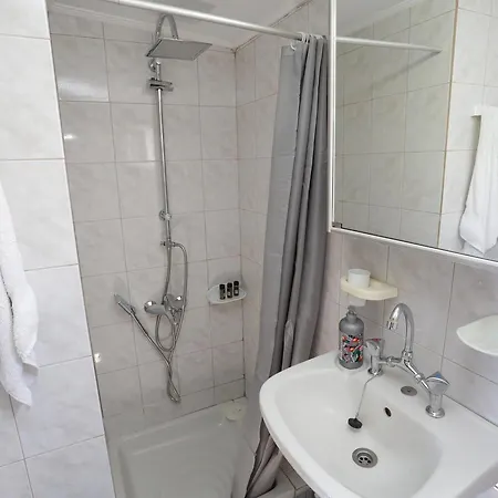 Artemis 3* Romanos (Messenia)