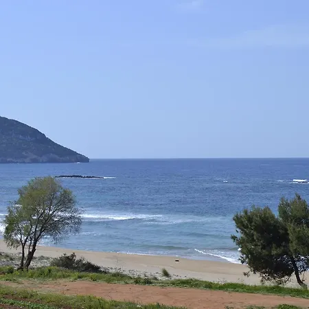 아파트호텔 Artemis 3*