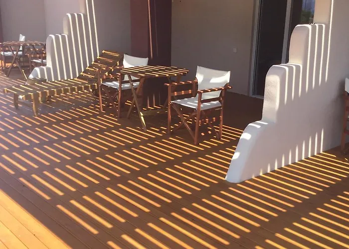 Artemis 3* Romanos (Messenia)