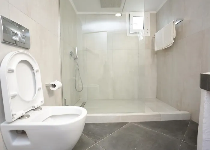 Artemis 3* Romanos (Messenia)