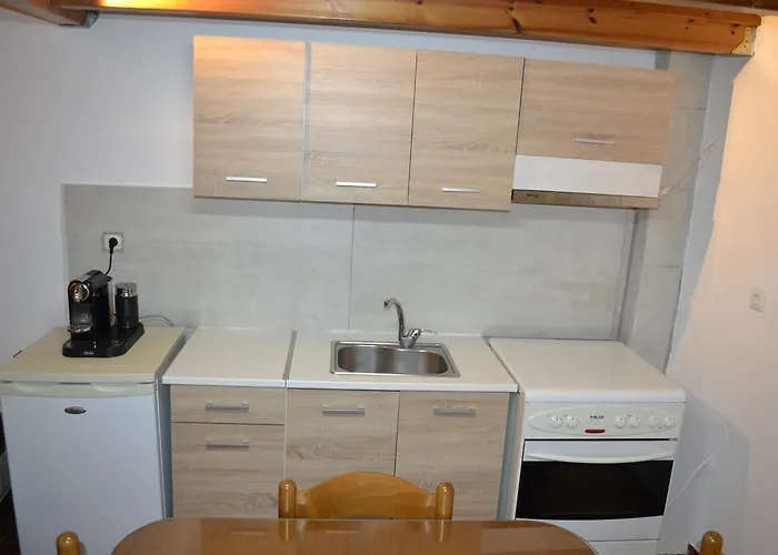 Aparthotel Artemis Romanos (Messenia)